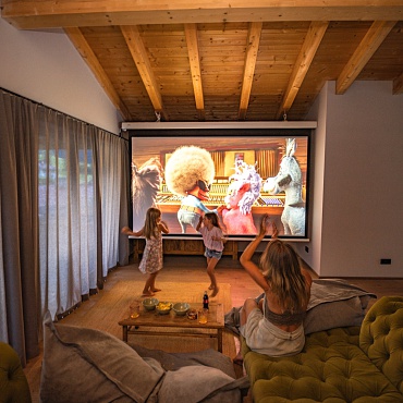 Alpegg KINO im Chalet Main.Lodge