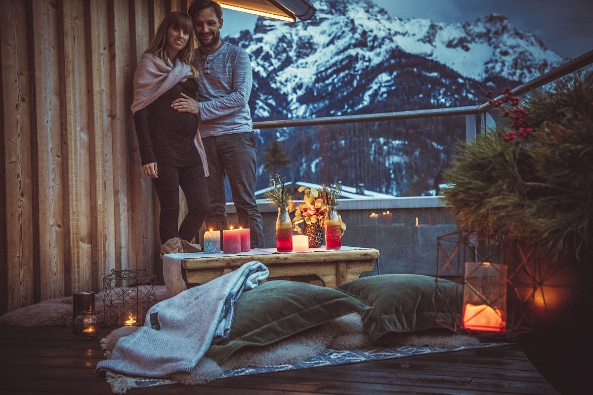 Babymoon Urlaub in der Schwangerschaft Alpegg Chalets Kitzbüheler Alpen Tirol
