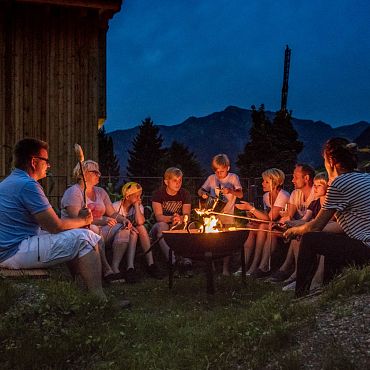 @defrancesco_photographer_Lagerfeuer_Chalets_Alpegg-3