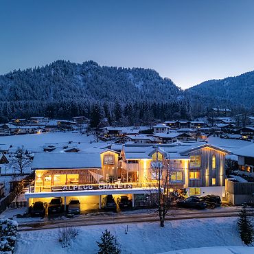 Winter Außenansicht Bio Chalets Alpegg