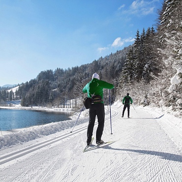 Langlaufen Pillerseetal, Wiesensee in direkter Nähe von den Alpegg Chalets